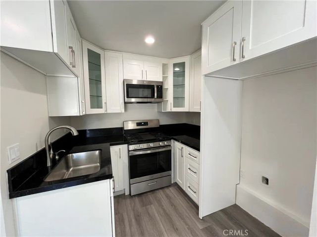 6201 Goodland Avenue, North Hollywood, CA 91606