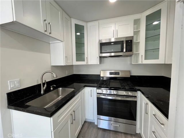 6201 Goodland Avenue, North Hollywood, CA 91606