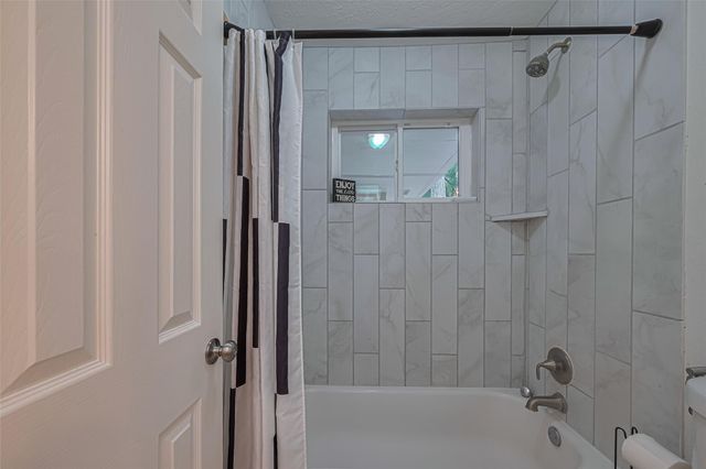 12602 Westleigh Drive, Houston, TX 77077