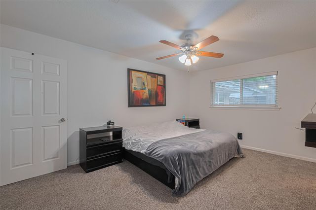 12602 Westleigh Drive, Houston, TX 77077