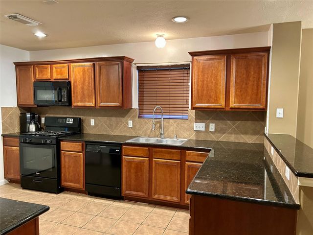 10806 Tobar Falls Circle, Houston, TX 77064