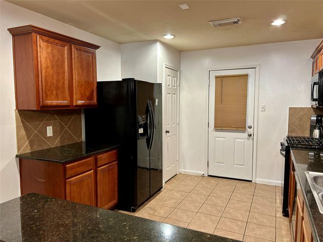 10806 Tobar Falls Circle, Houston, TX 77064