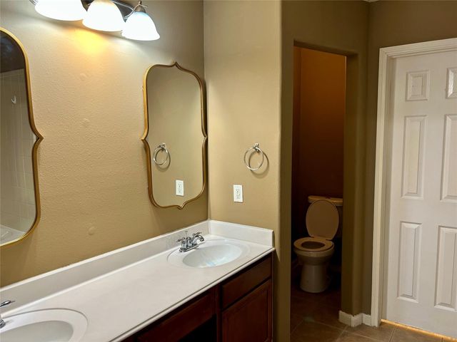 10806 Tobar Falls Circle, Houston, TX 77064