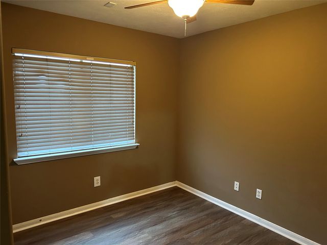 10806 Tobar Falls Circle, Houston, TX 77064