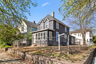 1852 Quincy Street NE, Minneapolis, MN 55418