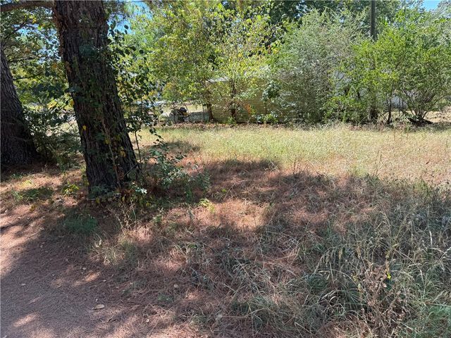 3941 -3953 N Gulley Road, Fayetteville, AR 72703