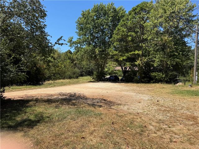 3941 -3953 N Gulley Road, Fayetteville, AR 72703