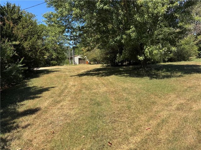 3941 -3953 N Gulley Road, Fayetteville, AR 72703
