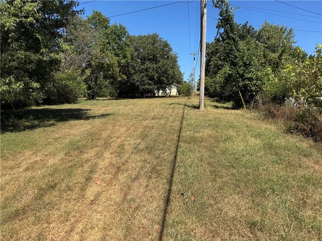 3941 -3953 N Gulley Road, Fayetteville, AR 72703