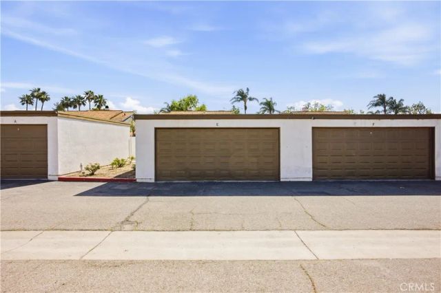 3709 Country Oaks Loop E, Ontario, CA 91761