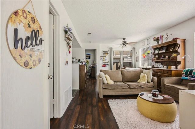 3709 Country Oaks Loop E, Ontario, CA 91761