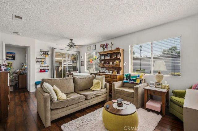 3709 Country Oaks Loop E, Ontario, CA 91761