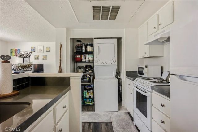 3709 Country Oaks Loop E, Ontario, CA 91761