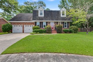 300 Eastover Circle, Summerville, SC 29483