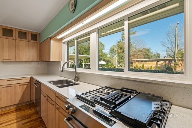 410 W Verbena Avenue, Foley, AL 36535