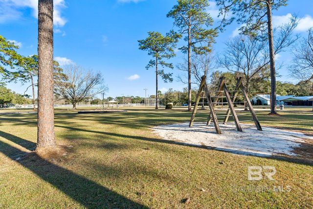 410 W Verbena Avenue, Foley, AL 36535