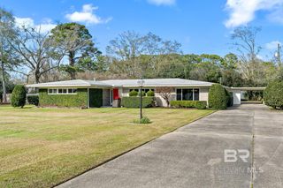 410 W Verbena Avenue, Foley, AL 36535