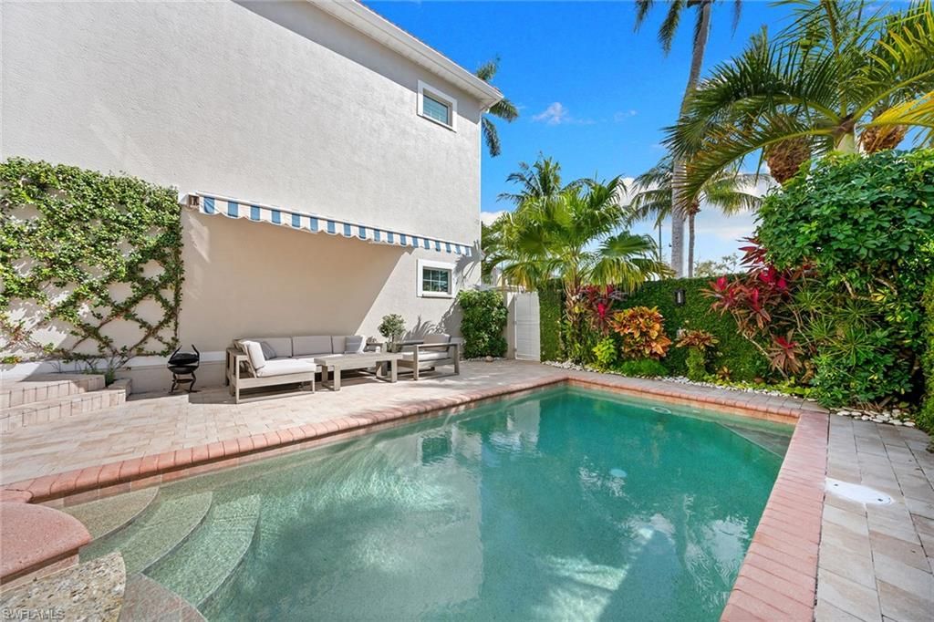 443 8th AVE S 104, NAPLES, FL 34102 — photo 2