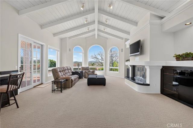 17943 Highlands Ranch, Poway, CA 92064