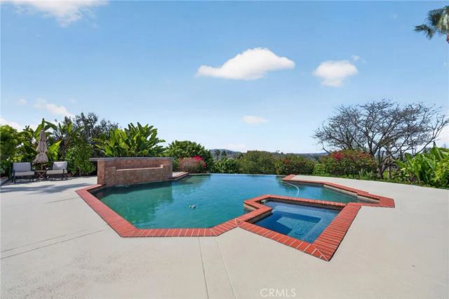 17943 Highlands Ranch, Poway, CA 92064