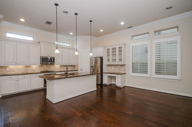 13216 Dartmoor Terrace Drive, Houston, TX 77077