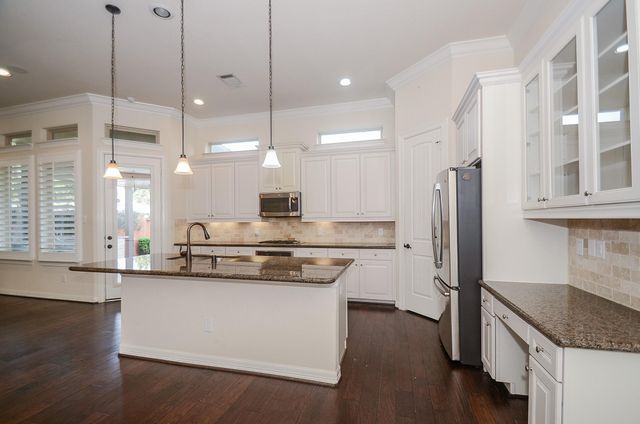 13216 Dartmoor Terrace Drive, Houston, TX 77077