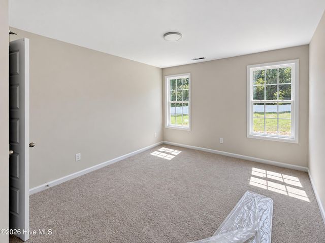 91 Crossvine Street, Selma, NC 27576
