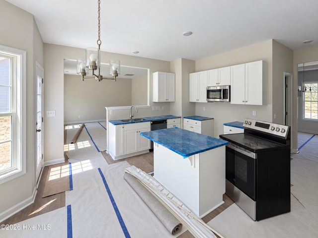 91 Crossvine Street, Selma, NC 27576