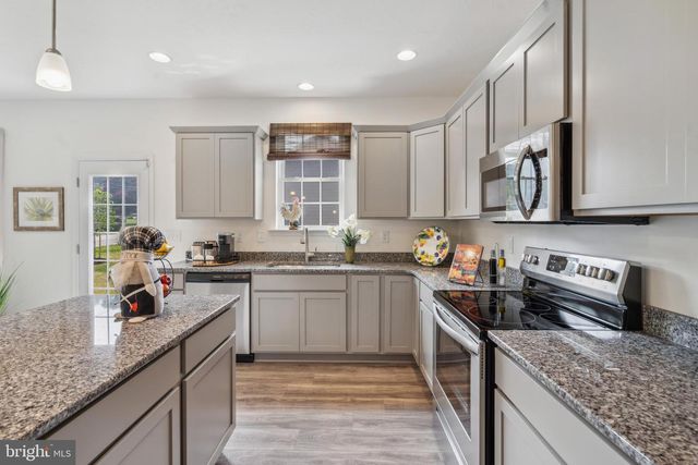 1914 MANDARIN DRIVE #249, Chambersburg, PA 17201