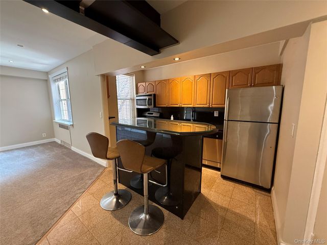 796 Bronx River Road B38, Bronxville, NY 10708