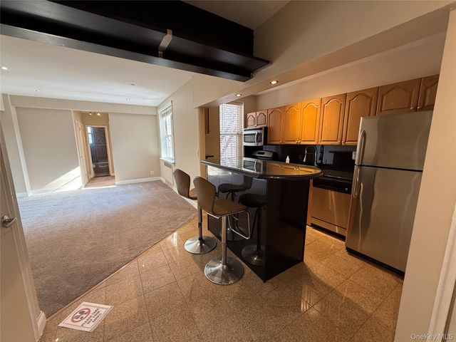 796 Bronx River Road B38, Bronxville, NY 10708