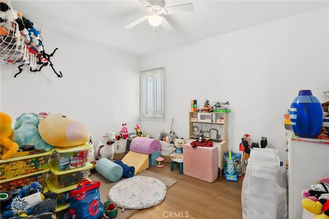 2129 N Pepper Street, Burbank, CA 91505