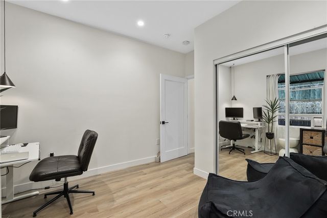 2129 N Pepper Street, Burbank, CA 91505