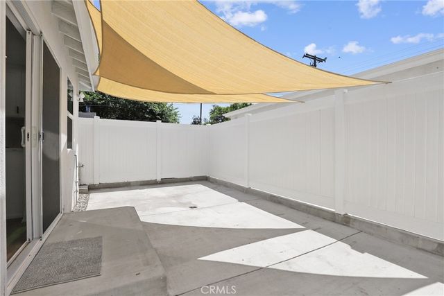 2129 N Pepper Street, Burbank, CA 91505