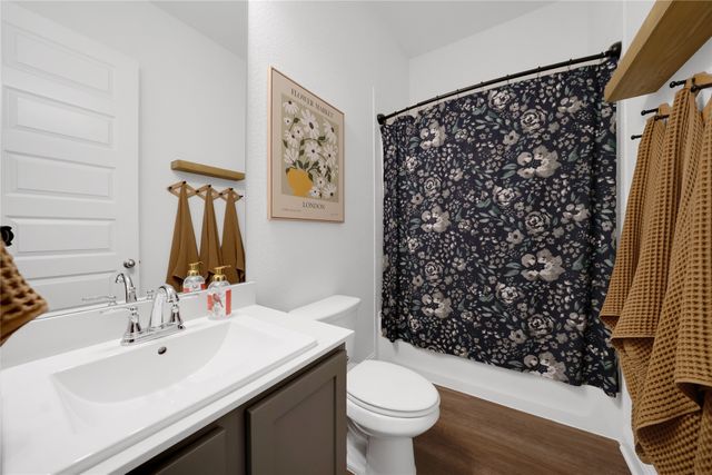 1501 White Water Way, Aubrey, TX 76227