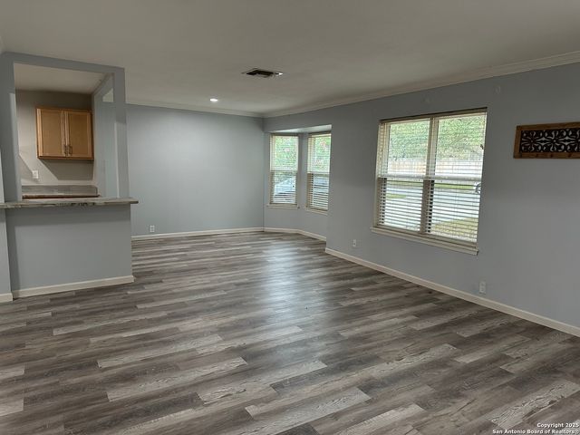 13639 oak, Universal City, TX 78148