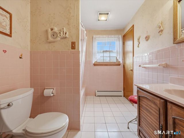 131 Oxbow Drive, Meriden, CT 06450