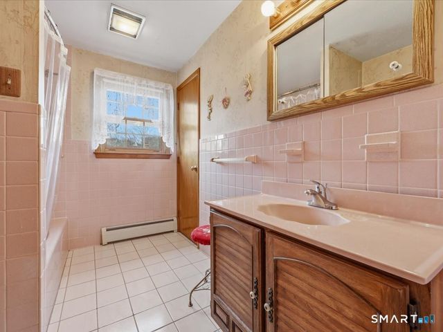 131 Oxbow Drive, Meriden, CT 06450