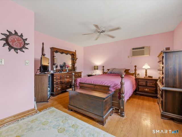 131 Oxbow Drive, Meriden, CT 06450