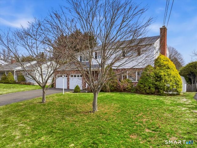 131 Oxbow Drive, Meriden, CT 06450