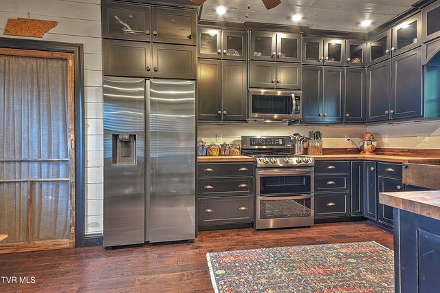 465 Broyles Lane, Bristol, TN 37620