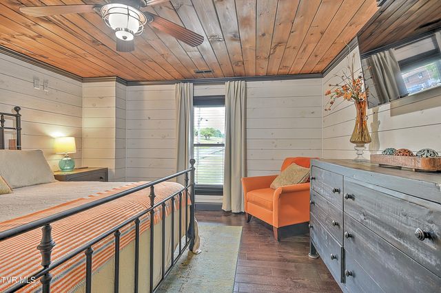 465 Broyles Lane, Bristol, TN 37620