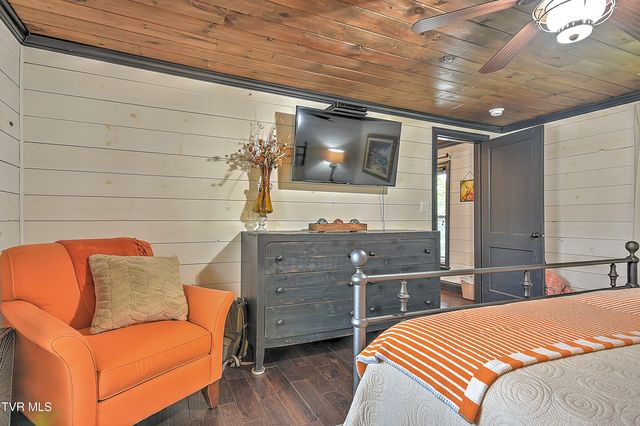 465 Broyles Lane, Bristol, TN 37620