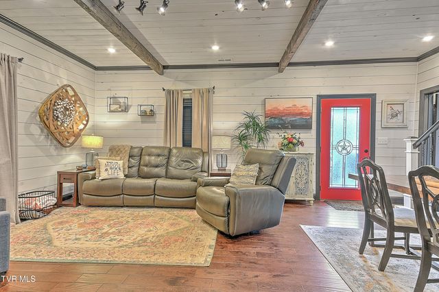 465 Broyles Lane, Bristol, TN 37620