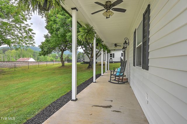 465 Broyles Lane, Bristol, TN 37620