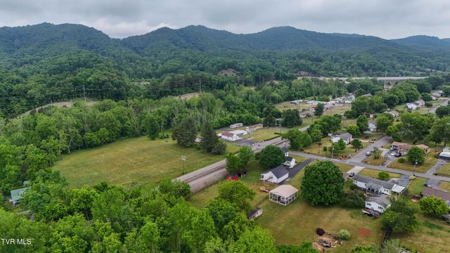 465 Broyles Lane, Bristol, TN 37620