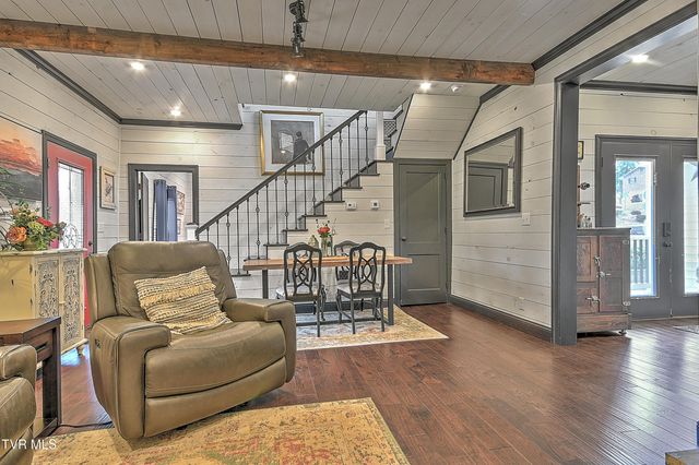 465 Broyles Lane, Bristol, TN 37620
