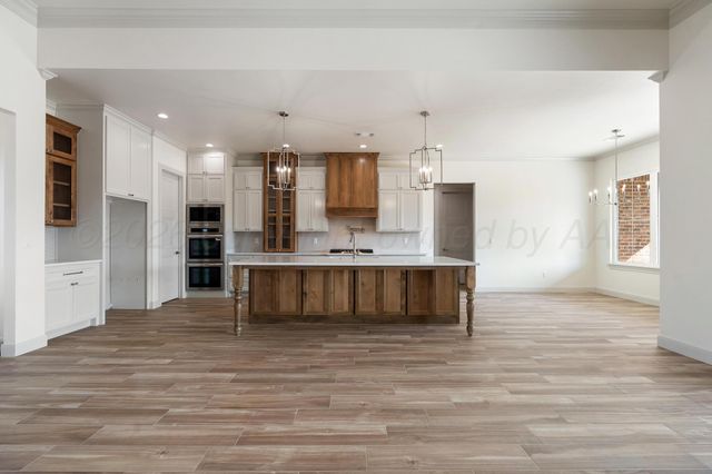 16551 Spring Lake Dr, Canyon, TX 79015
