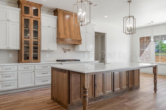 16551 Spring Lake Dr, Canyon, TX 79015