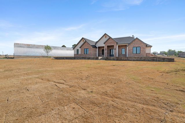 16551 Spring Lake Dr, Canyon, TX 79015